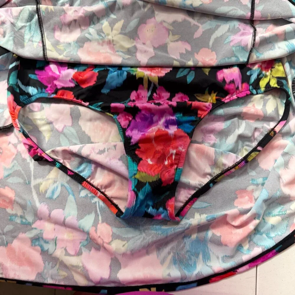 Swim Solutions Plus Floral V-Neck Swimdress Bust Support Tummy Control 18W NWT - Picture 8 of 14